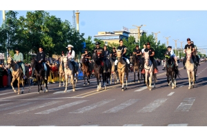 天馬故鄉(xiāng)昭蘇縣舉辦汗血馬巡游活動